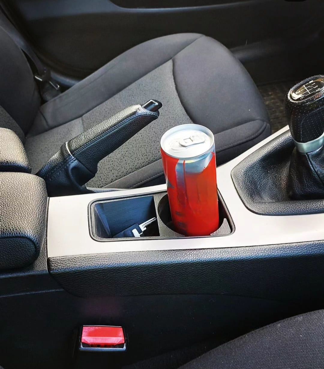 BMW E91 CUP HOLDER